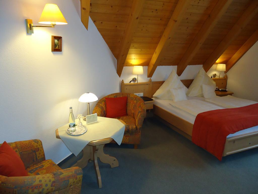 Berghotel Schiller Schonach im Schwarzwald Exterior photo