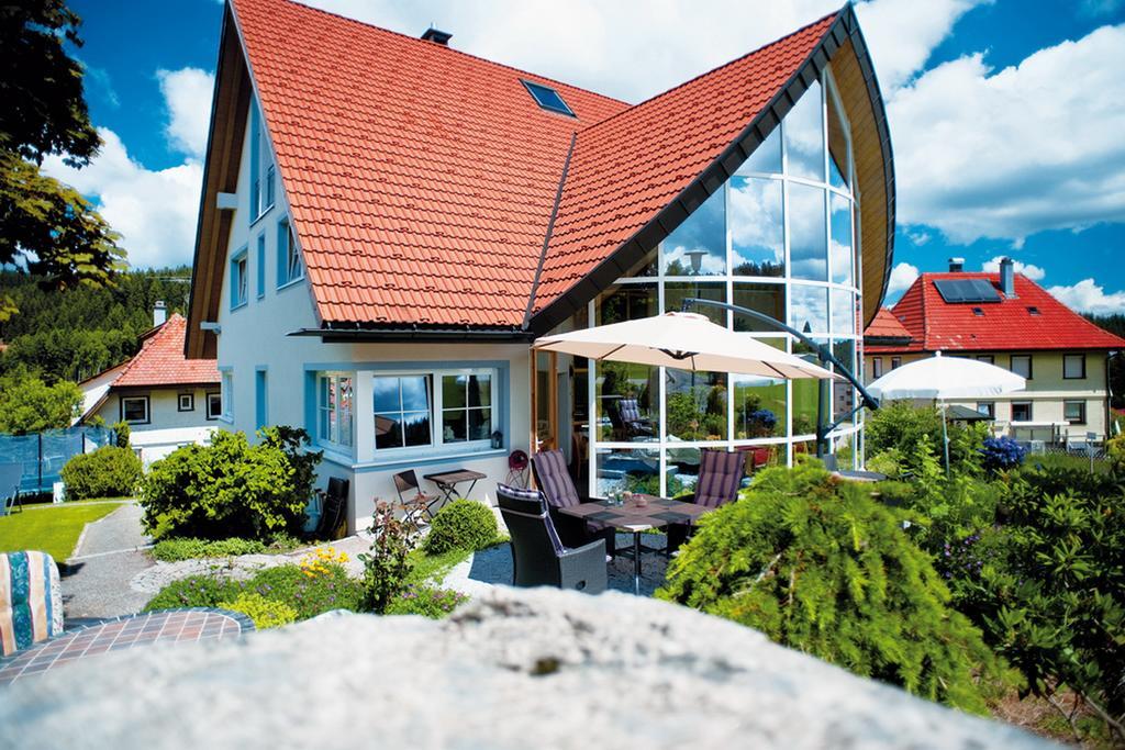 Berghotel Schiller Schonach im Schwarzwald Exterior photo